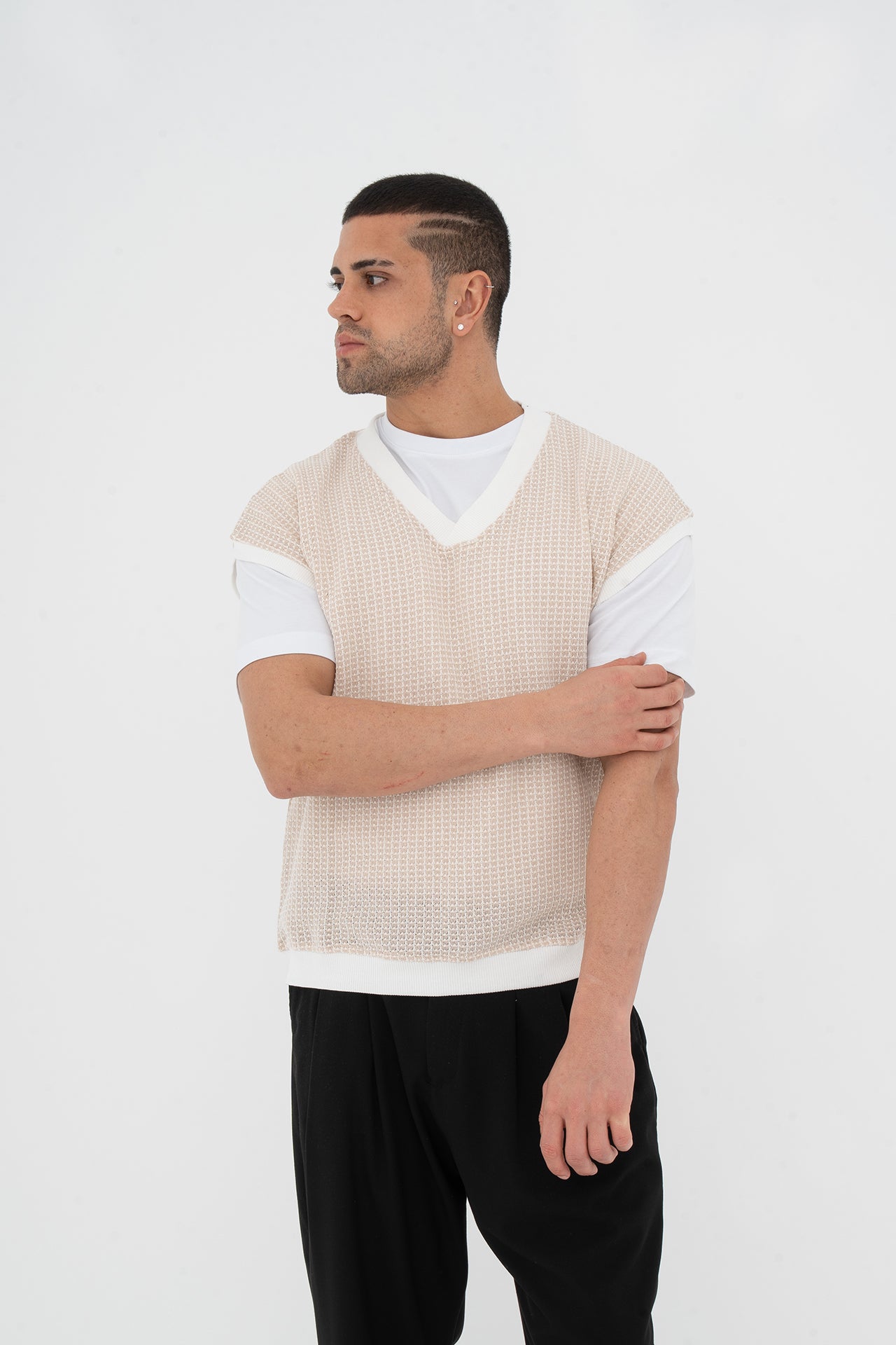 Sıfır Kollu Oversize Triko Süveter