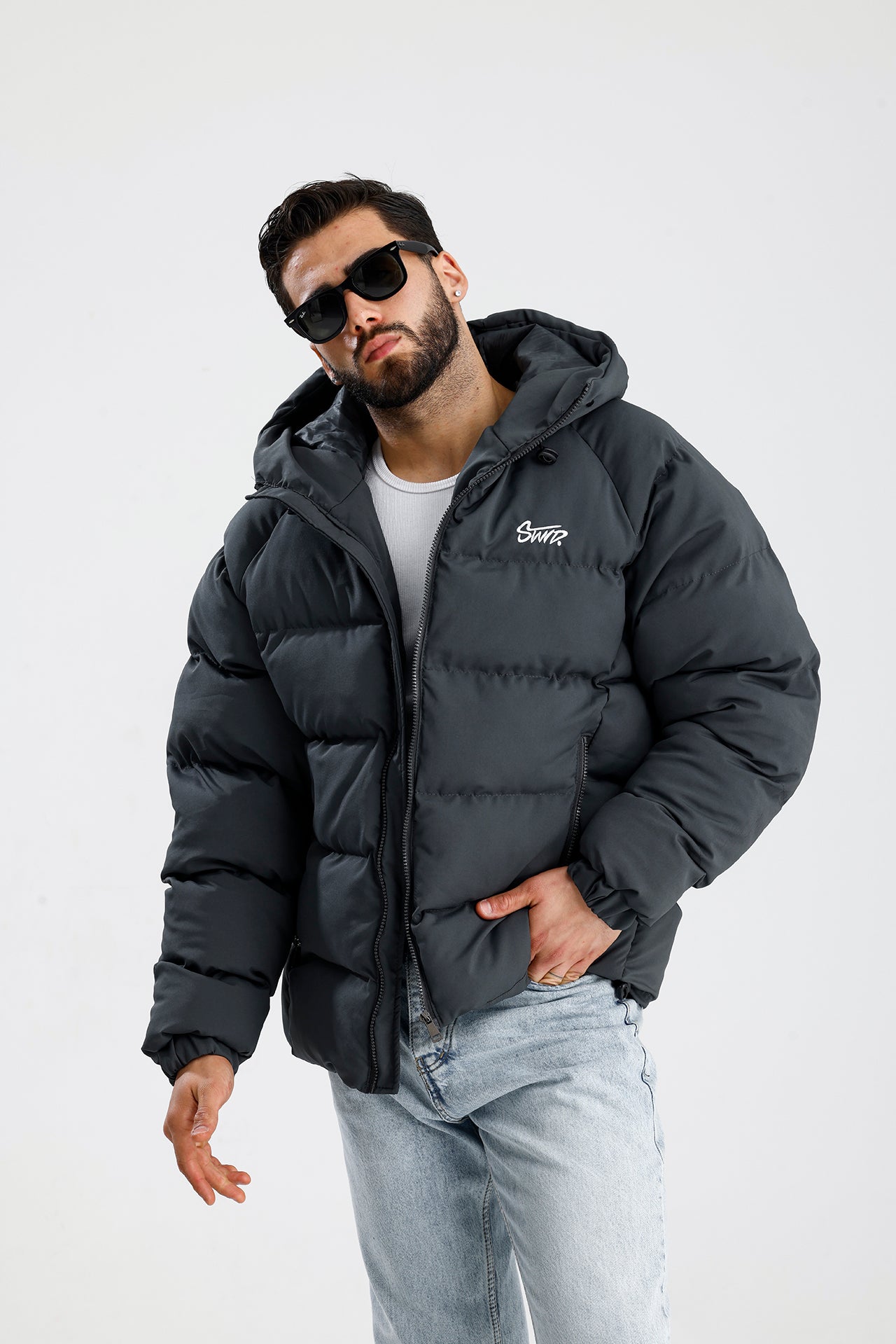 STWD Nakışlı Oversize Kapüşonlu Şişme Mont